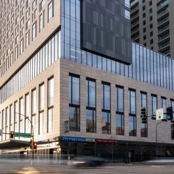 HiltonRochesterMayoClinic_ExteriorWalls_CustomStone3