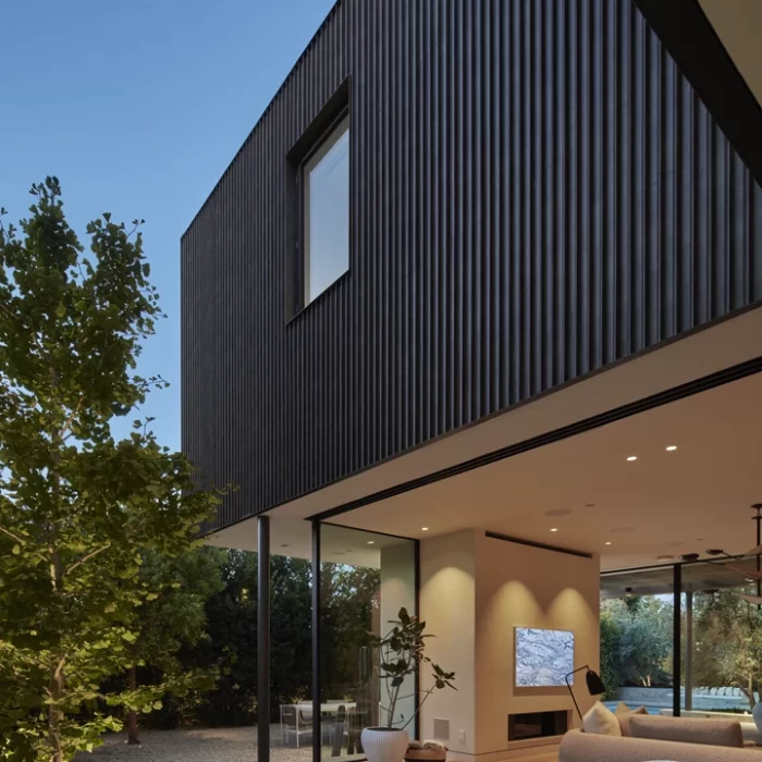 ModernCaliforniaResidence_ExteriorMetalSharkfinPanels_Bronze5 ModernCaliforniaResidence_ExteriorMetalSharkfinPanels_Bronze5