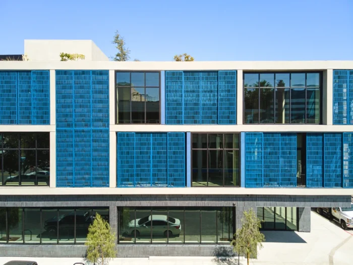 TheBrickAndTheMachine_ExteriorWalls_CustomBlue6 TheBrickAndTheMachine_ExteriorWalls_CustomBlue6