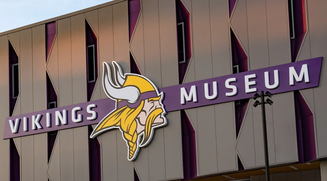 VikingsMuseum_ExteriorCladding_CustomGraphic1