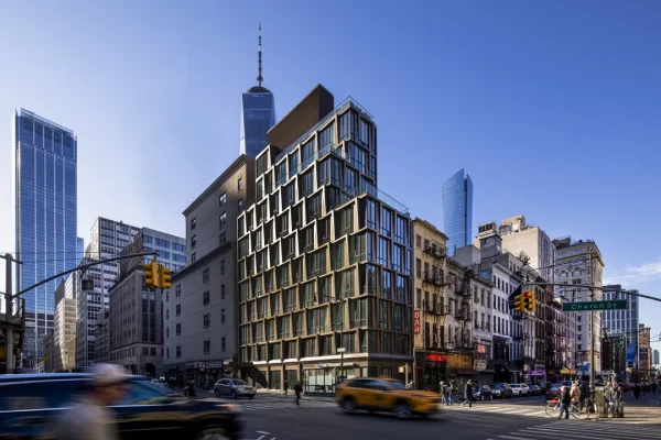 108Chambers_ExteriorMetalWalls_Bronze15 108Chambers_ExteriorMetalWalls_Bronze15