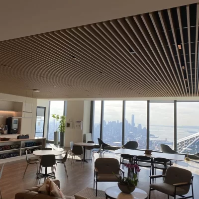 50HudsonYards_InteriorMetalCeiling_Woodgrain3 50HudsonYards_InteriorMetalCeiling_Woodgrain3