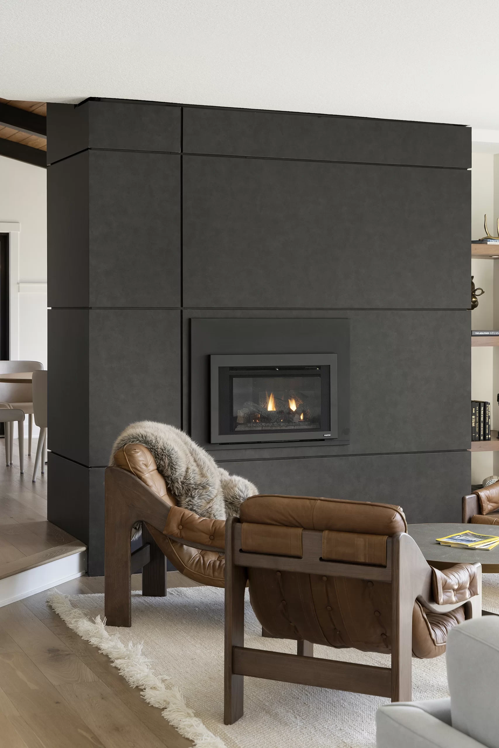 RusticModernCabin_InteriorFireplace_BlackenedSteel1